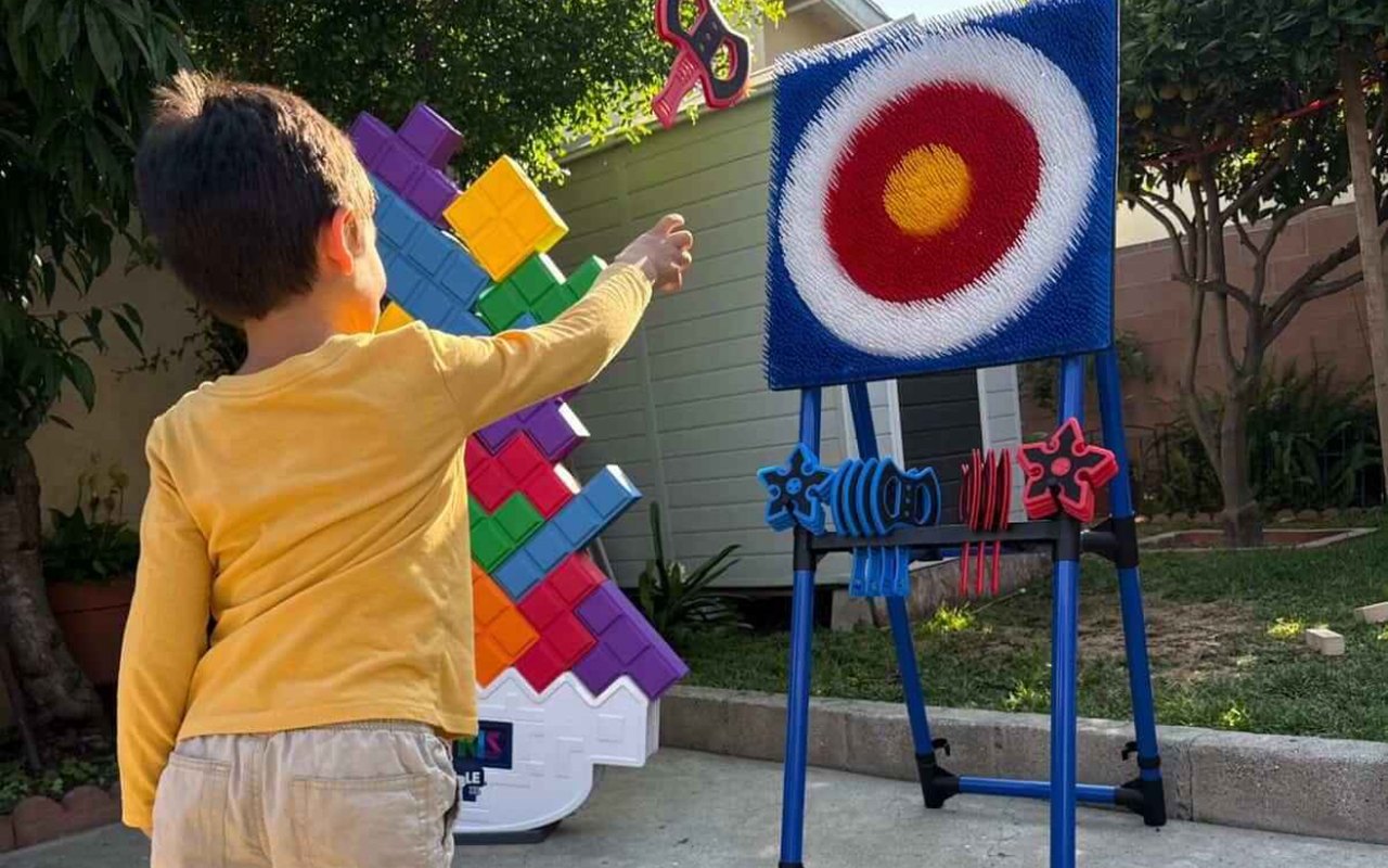 Axe Throwing — real photo